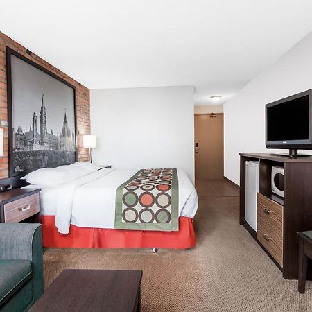 Super 8 By Wyndham Sudbury On Ξενοδοχείο Εξωτερικό φωτογραφία