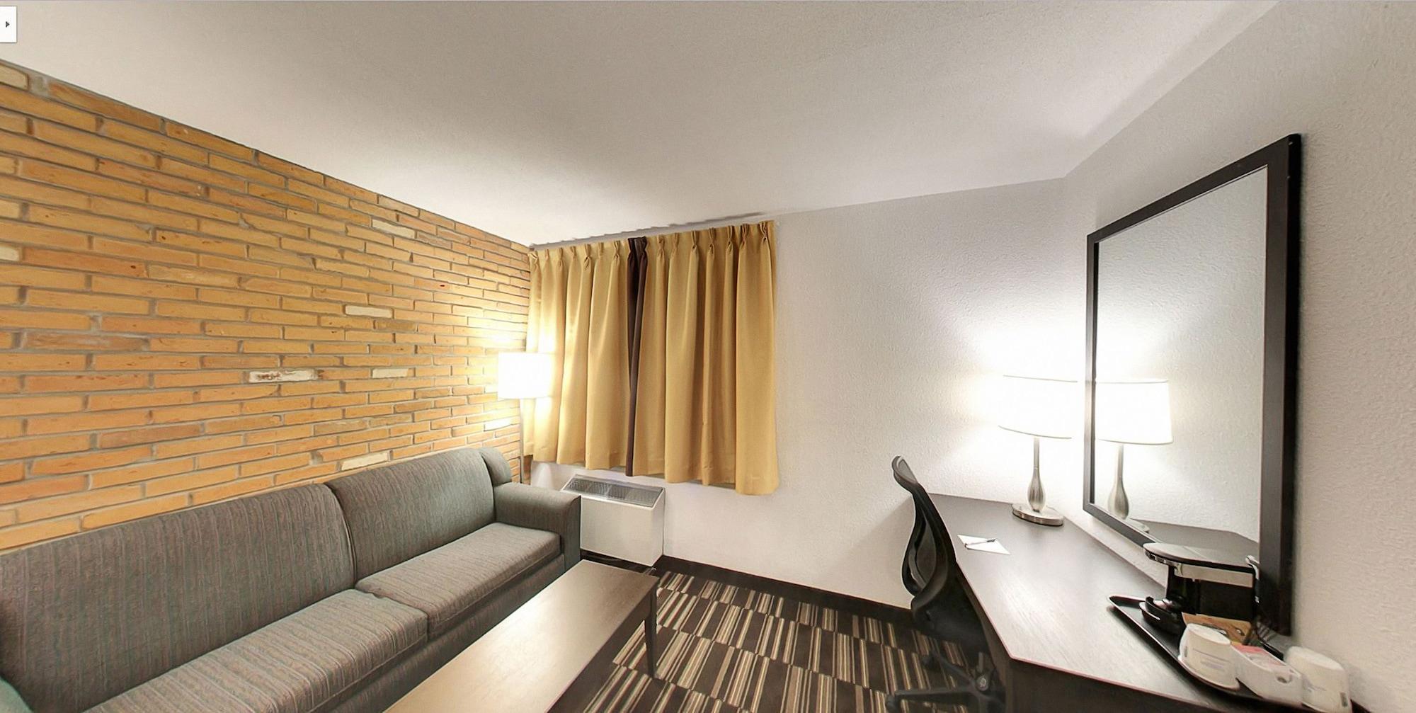 Super 8 By Wyndham Sudbury On Ξενοδοχείο Εξωτερικό φωτογραφία